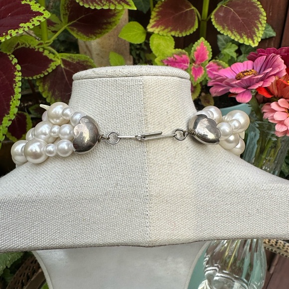 Fantastic 1970's Aurora Moonlight Mosaic Mother of Pearl Pendant Necklace - Picture 7 of 8